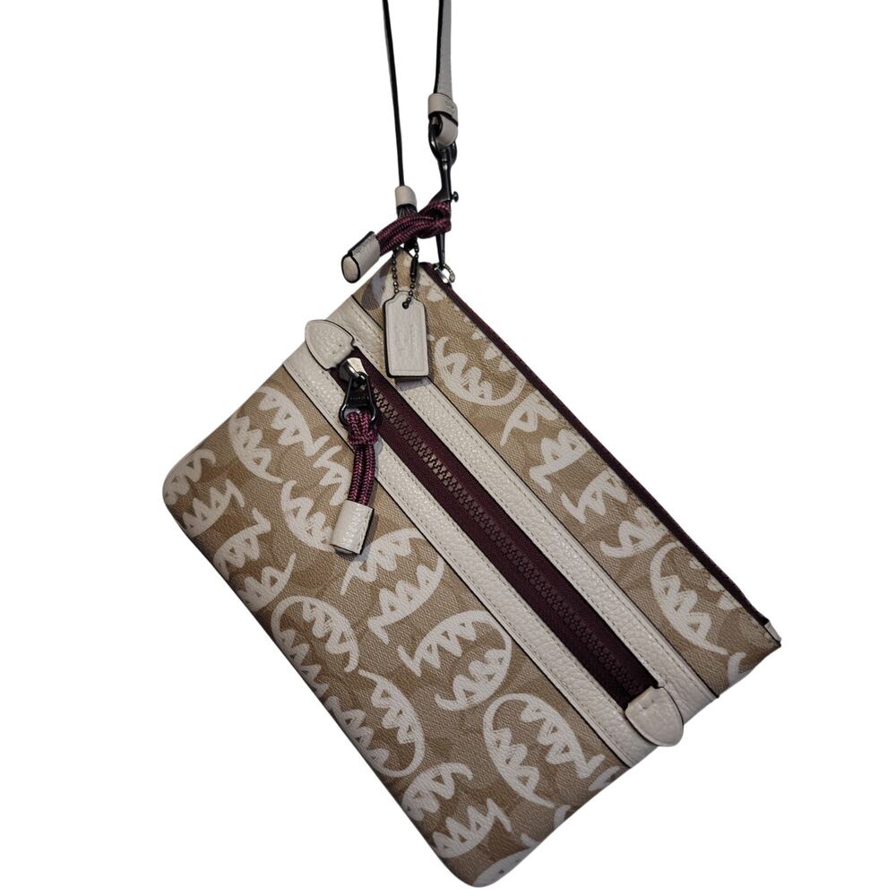 Coach Vale Gallery Pouch in Signature Canvas with Rexy by Guang Yu